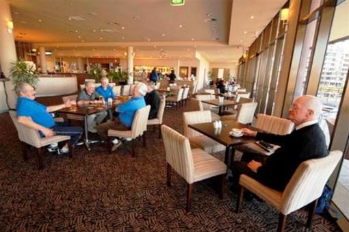 фото отеля BEST WESTERN City Sands-Wollongong Golf Club