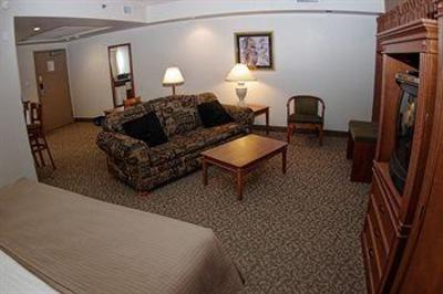 фото отеля Royal Oak Inn & Suites Brandon City