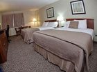 фото отеля Royal Oak Inn & Suites Brandon City