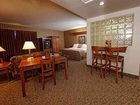 фото отеля Royal Oak Inn & Suites Brandon City