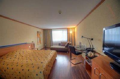 фото отеля Engel Hotel Liestal