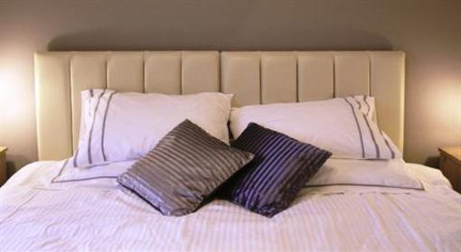 фото отеля Linden Bed & Breakfast