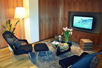 фото отеля One Room Hotel