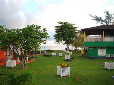 фото отеля Paradise Cannon Oceanfront Villas