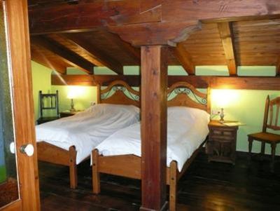 фото отеля Txenduneabe Azpi Casa Rural