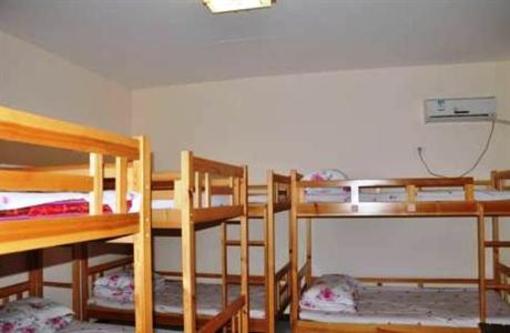 фото отеля Dengfeng Climb International Youth Hostel