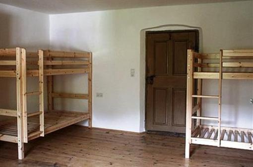 фото отеля Romedihof Backpacker Hostel