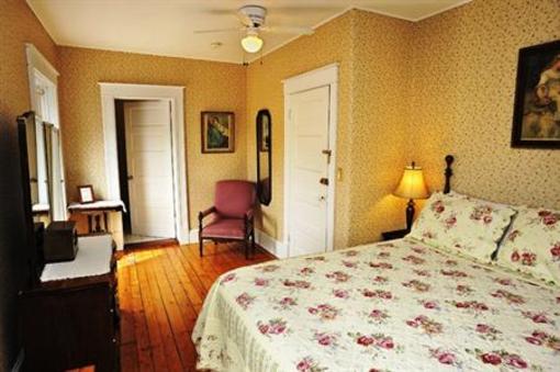 фото отеля The Home Place Inn & Restaurant
