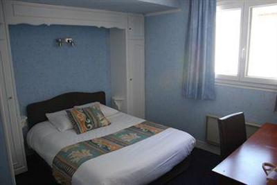 фото отеля Hotel Foch Tarbes
