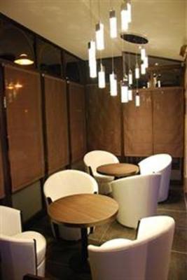 фото отеля Hotel Foch Tarbes