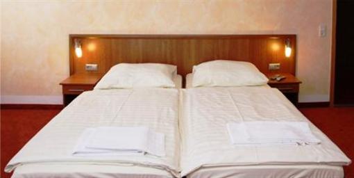 фото отеля Hotel - Restaurant Zorbas