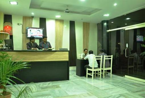 фото отеля Hotel Kiran Palace Varanasi