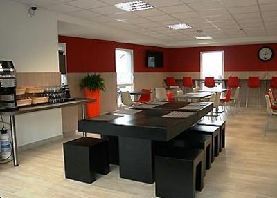 фото отеля Inter Hotel Cholet