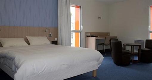 фото отеля Inter Hotel Cholet