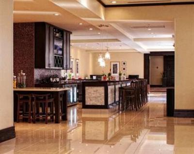 фото отеля Hilton Garden Inn Victoria