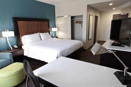 фото отеля Hilton Garden Inn Victoria