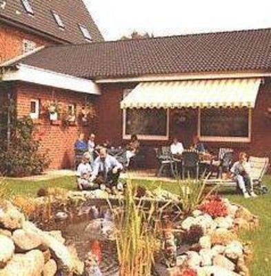 фото отеля Schutzenheim Am Kanal Hotel Und Restaurant