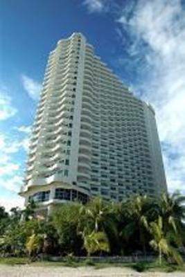 фото отеля Rainbow Paradise Beach Resort