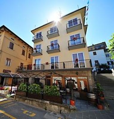 фото отеля Hotel Cimone