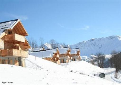 фото отеля Les Chalets des Ecourts Saint-Jean-d'Arves