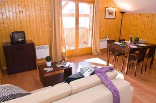 фото отеля Les Chalets des Ecourts Saint-Jean-d'Arves