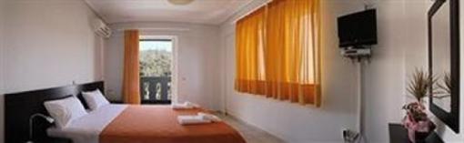 фото отеля Irida Hotel