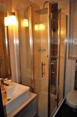 фото отеля Hotel Marmotte Challans