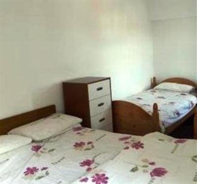 фото отеля Beaconsfield House Holiday Apartments