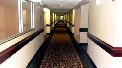 фото отеля Executive Inn and Suites Baker
