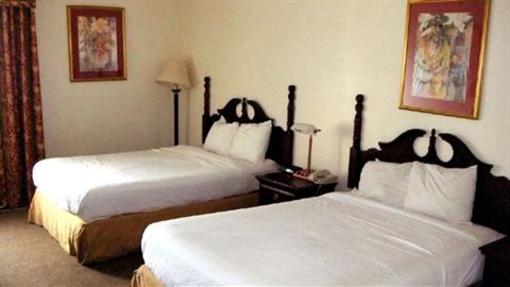 фото отеля Executive Inn and Suites Baker
