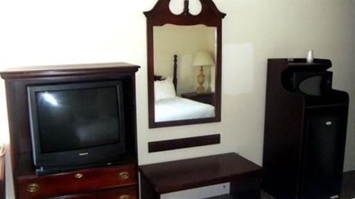 фото отеля Executive Inn and Suites Baker