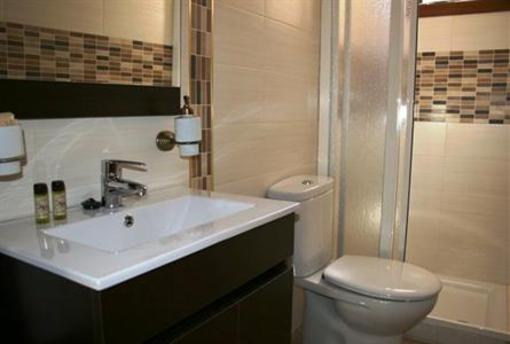 фото отеля Hostal Segovia