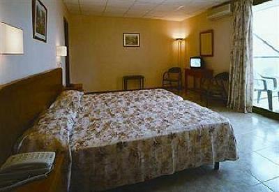 фото отеля Hotel Mercedes Lloret de Mar