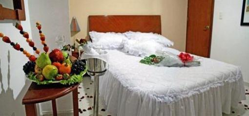 фото отеля Apartahotel Torre Del Prado