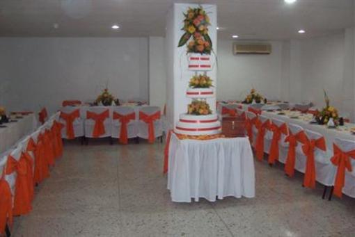 фото отеля Apartahotel Torre Del Prado