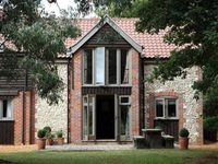 Magazine Wood Luxury B&B