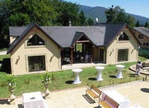 фото отеля Three Chalets Vrutky