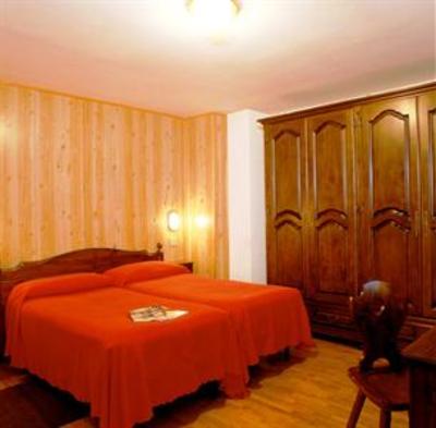 фото отеля Hotel Florian Nus