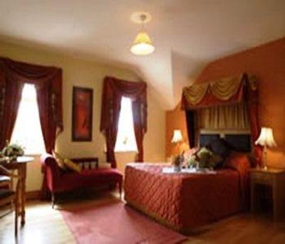 фото отеля Lake House Hotel