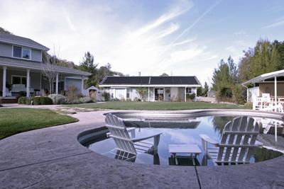 фото отеля Hidden Hills Bed & Breakfast