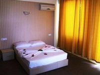 Skys Hotel