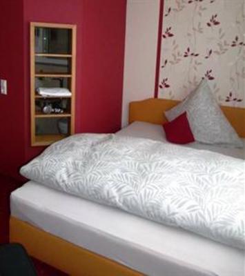 фото отеля Kohlers Krone Hotel Ehingen