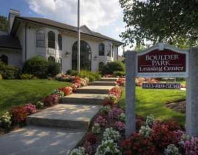 фото отеля Boulder Park Apartments Nashua