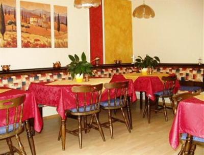 фото отеля Haus Heimo Pension Bad Kleinkirchheim