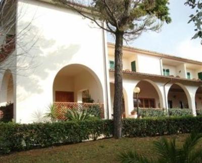 фото отеля Hotel Il Poggetto Castellina Marittima