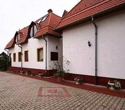 фото отеля Klaudia Apart'hotel