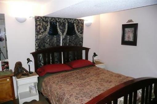 фото отеля River Road Bed & Breakfast