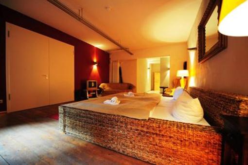 фото отеля Strandhotel Weisser Berg