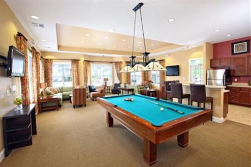 фото отеля Marriott Execustay Addison Apartment Petersburg