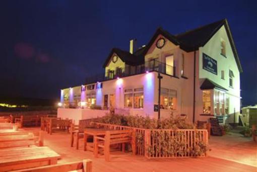 фото отеля The Bay View Inn Widemouth Bay Bude